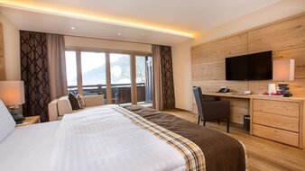 Doppelzimmer im 4 Sterne Hotel | © Photoart Reifmüller